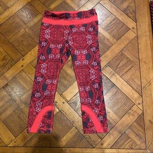 Crop Lulu Lemon leggings!